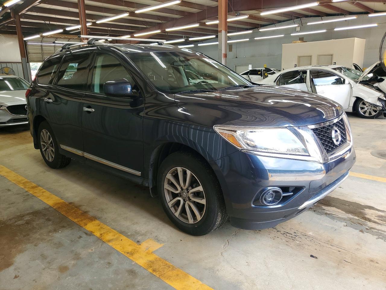 2014 Nissan Pathfinder Sv - Image 4