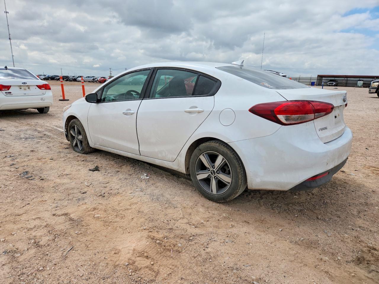 2018 Kia Forte Lx - Image 2