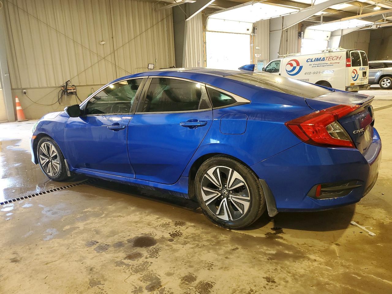 2017 Honda Civic Ex - Фото 2