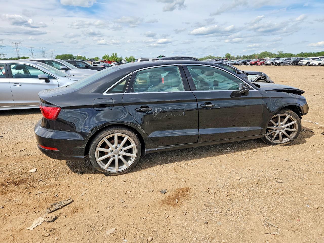 2015 Audi A3 Premium Plus - Фото 3