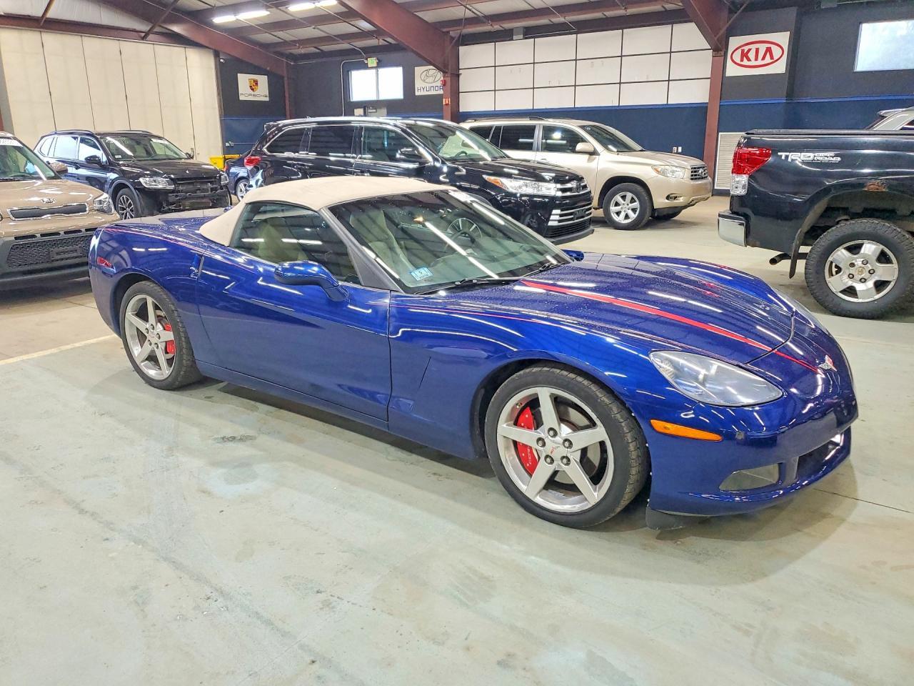 2005 Chevrolet Corvette - Фото 4