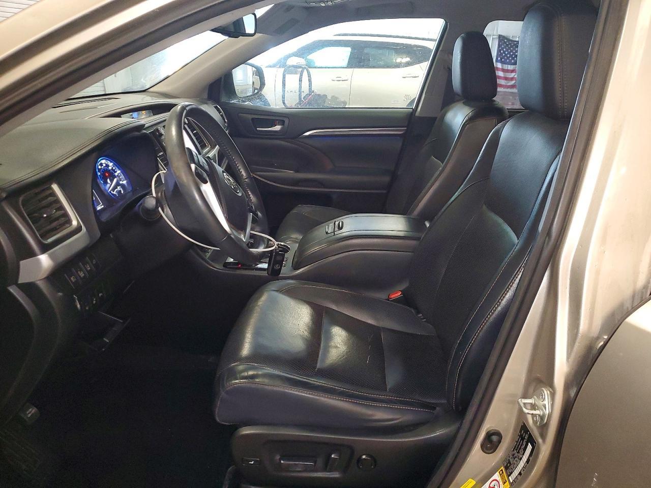 2015 Toyota Highlander Limited Platinum - Фото 7