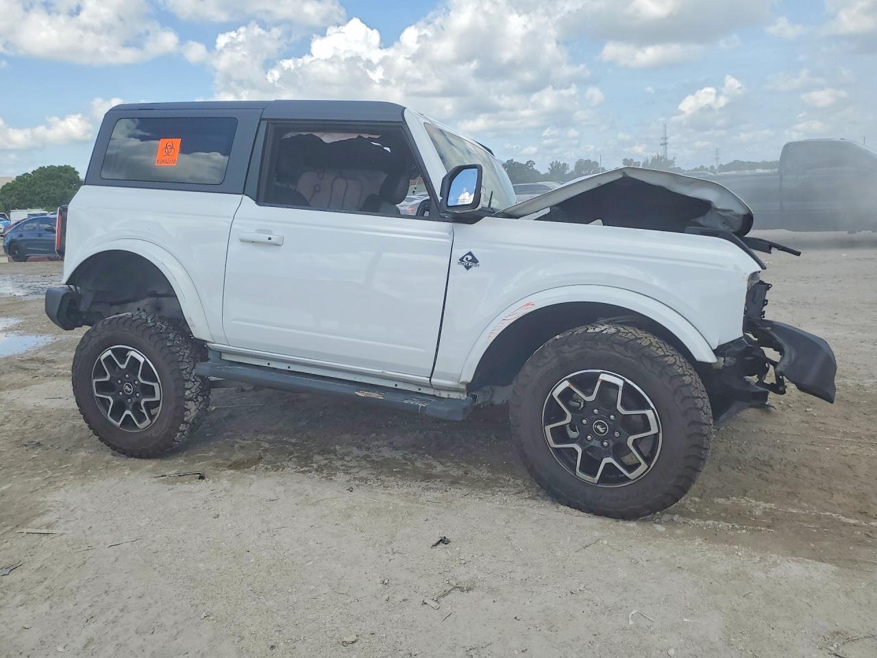 2022 Ford Bronco Base/Big Bend/Black Diamond/Outer Banks - Image 4