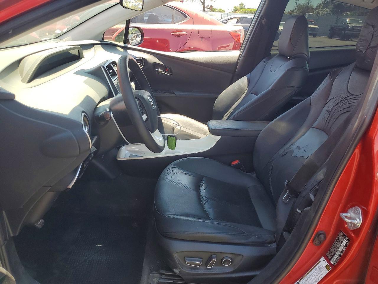 2017 Toyota Prius Four - Фото 7