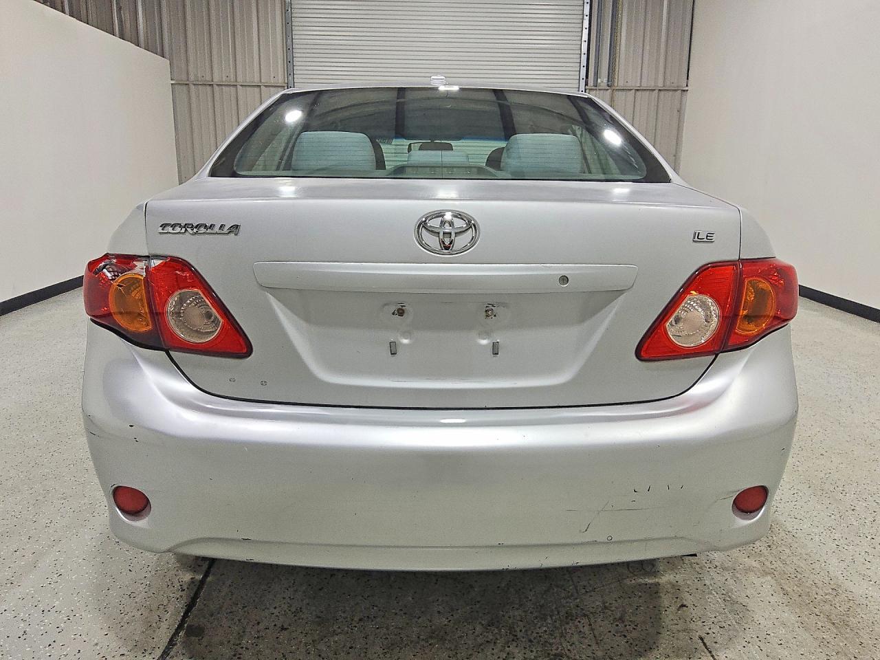 2010 Toyota Corolla Le - Image 6