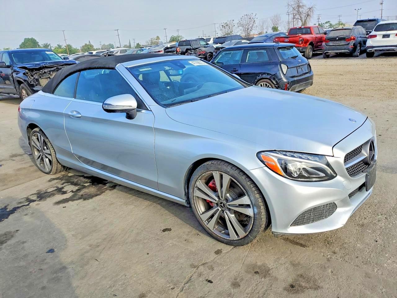 2017 Mercedes-Benz C 300 - Фото 4