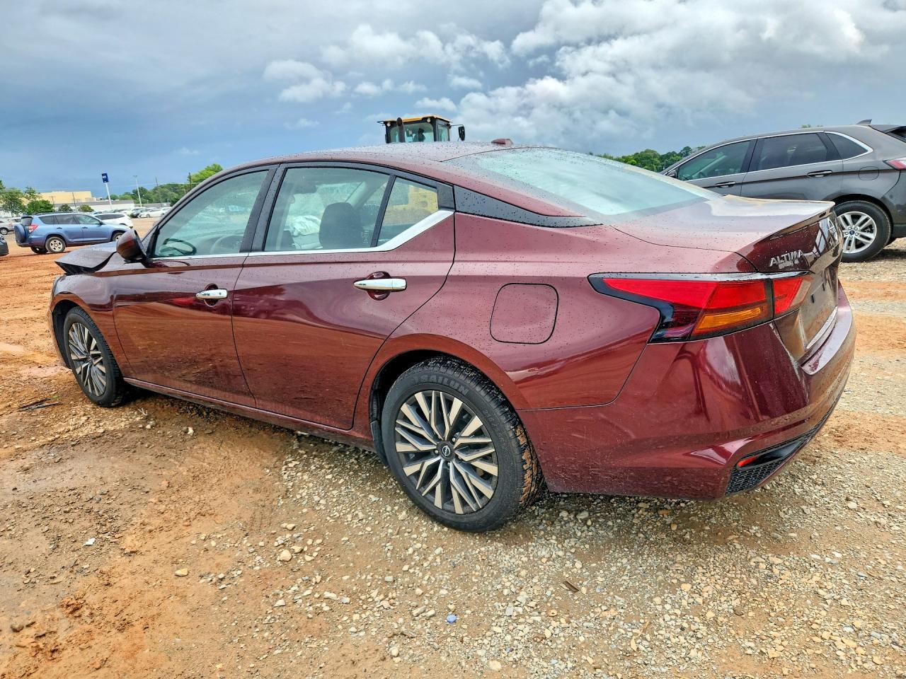 2023 Nissan Altima Sv - Фото 2