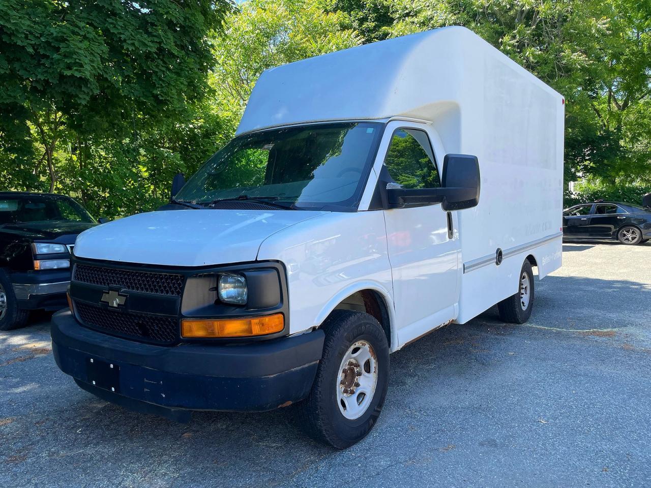 2014 Chevrolet Express G3500 - Image 2
