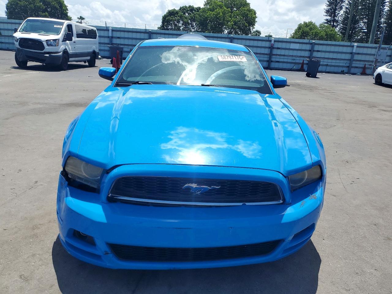 2013 Ford Mustang - Фото 5