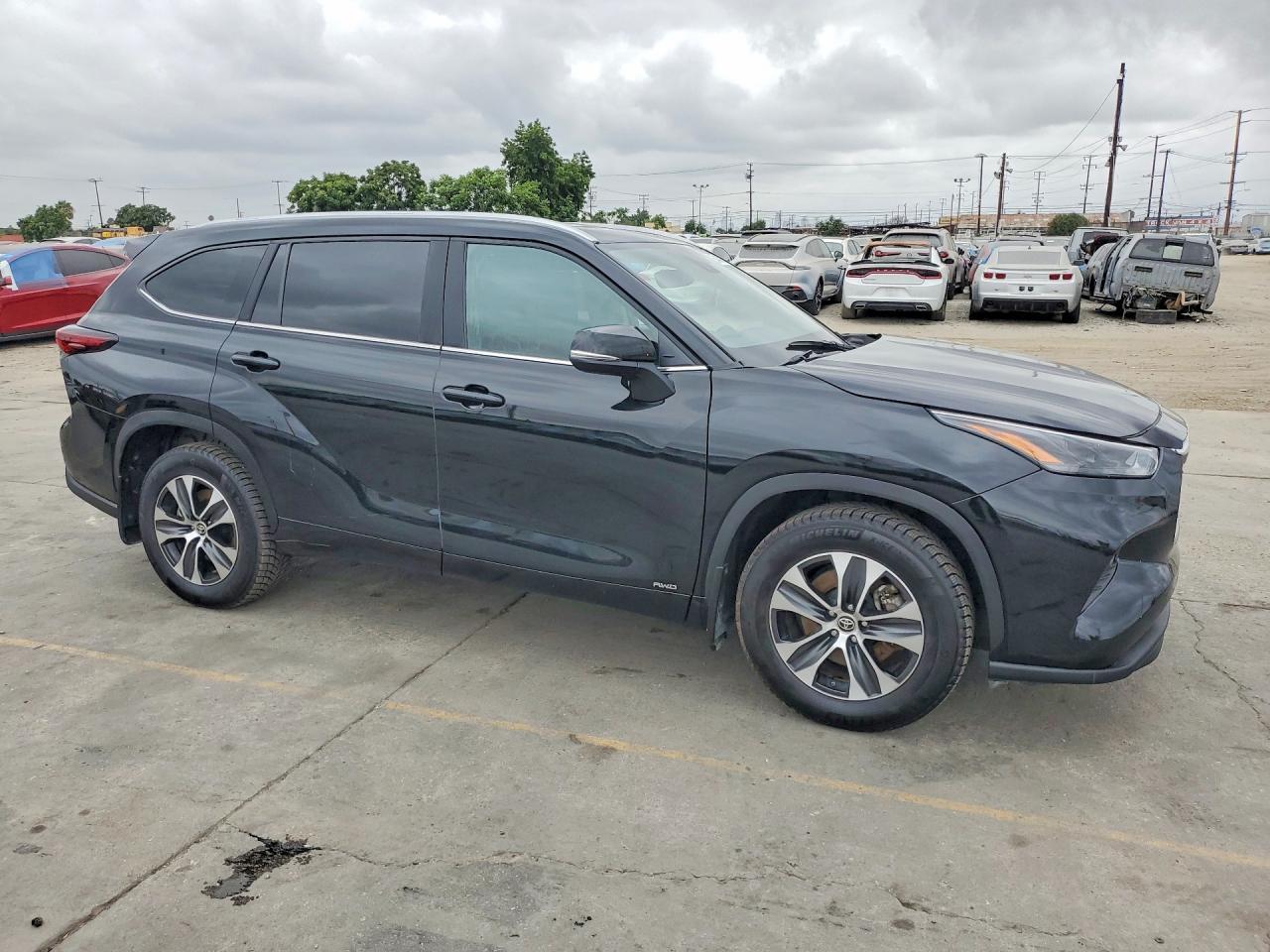 2025 Toyota Highlander Hybrid Xle - Фото 4