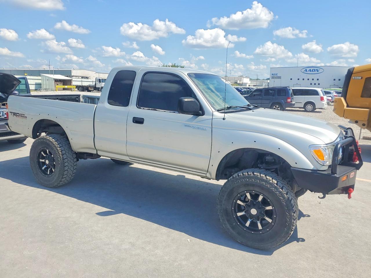 2001 Toyota Tacoma Xtracab - Фото 4