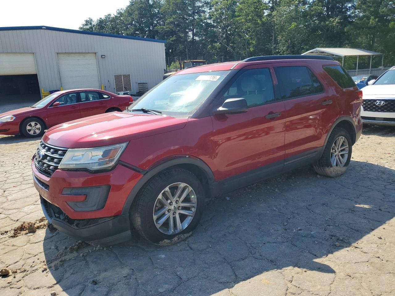 2016 Ford Explorer