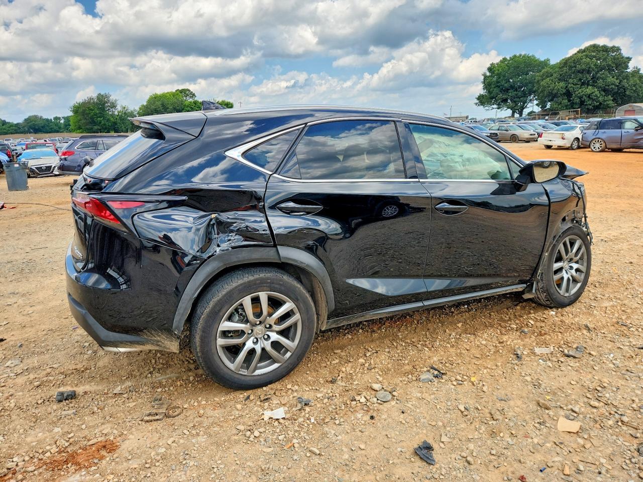 2015 Lexus Nx 200T - Image 3