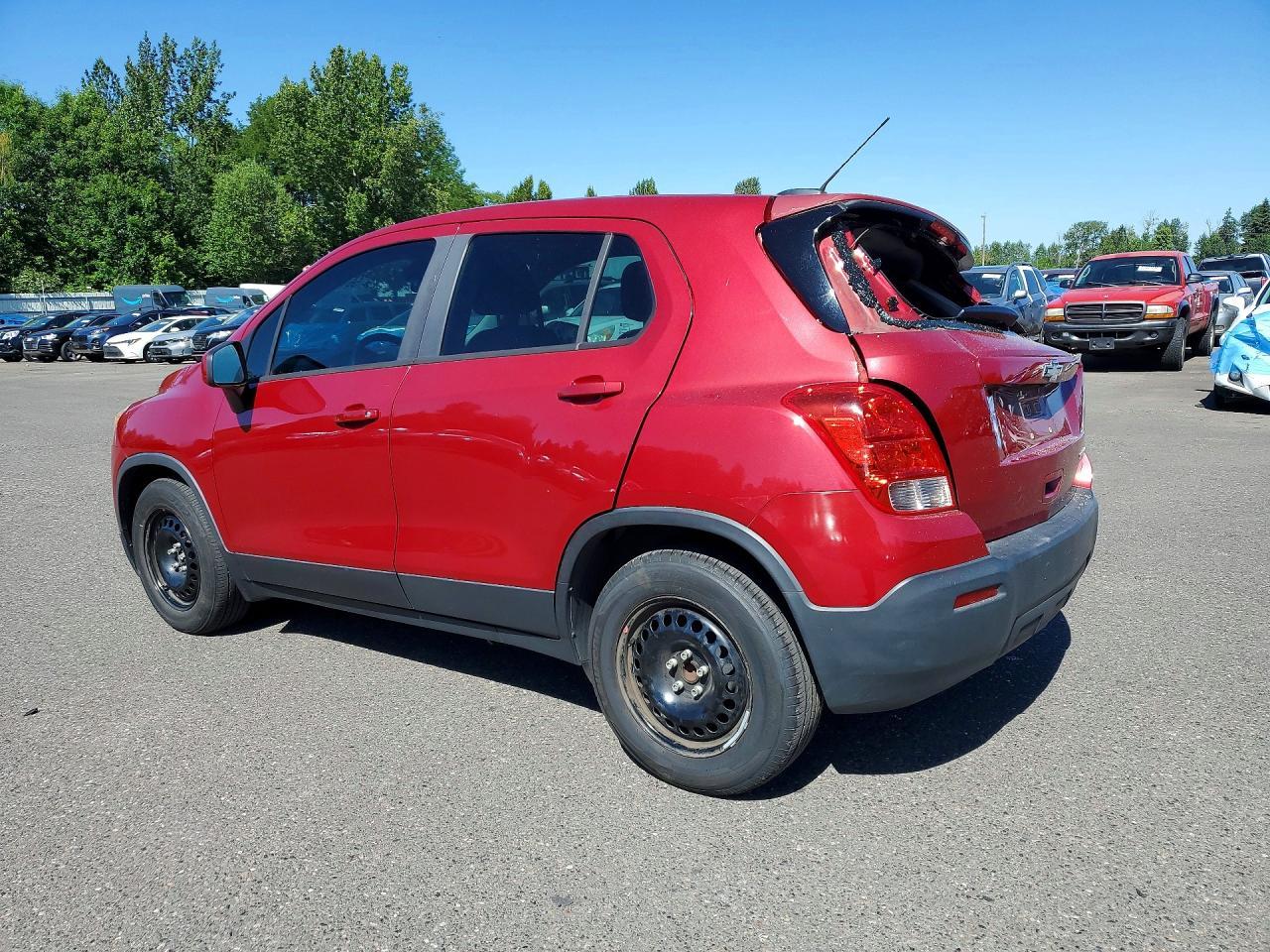 2015 Chevrolet Trax Ls - Image 2