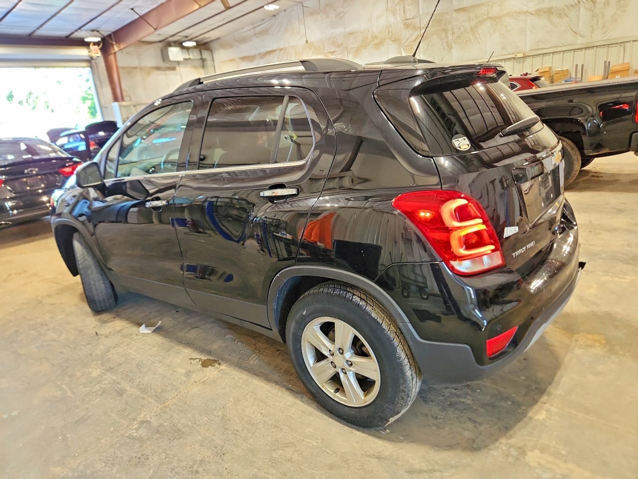 2019 Chevrolet Trax 1Lt - Фото 2