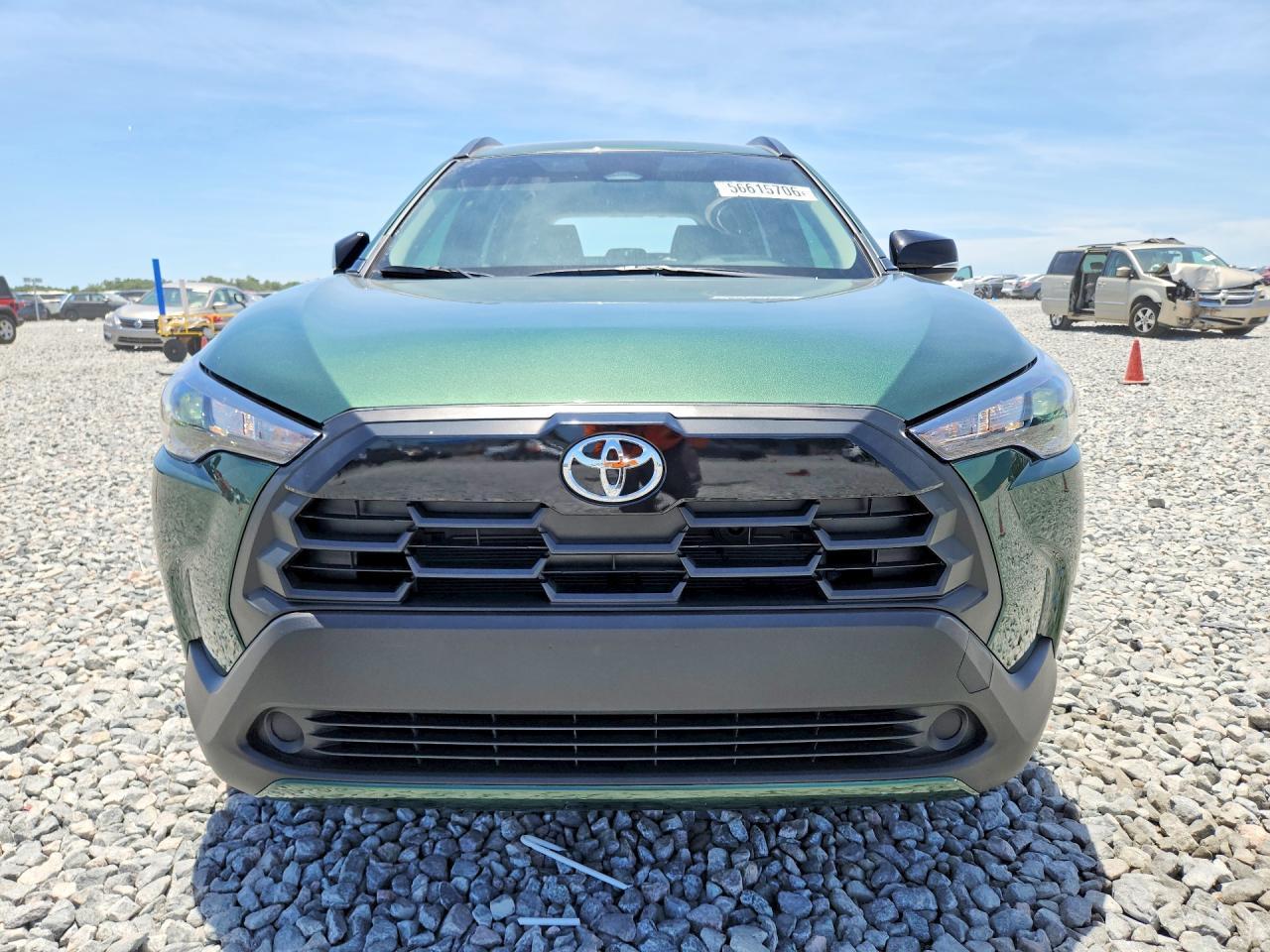 2026 Toyota Corolla Cross Le - Фото 5