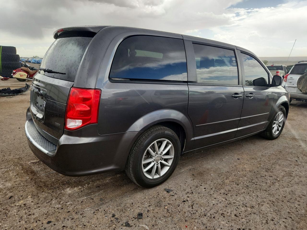 2016 Dodge Grand Caravan Se - Image 3