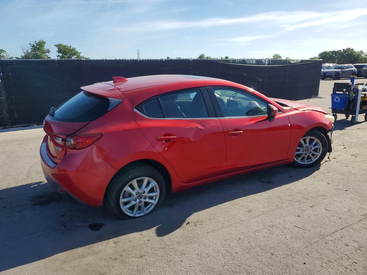 2015 Mazda 3 Grand Touring - Image 3