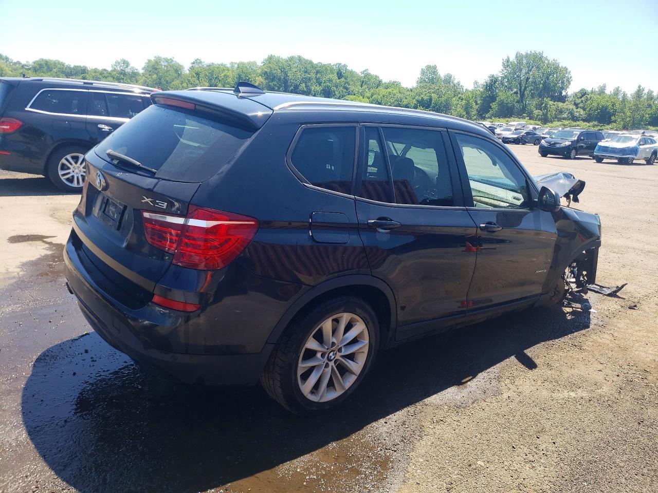 2017 BMW X3 xDrive28I - Фото 3
