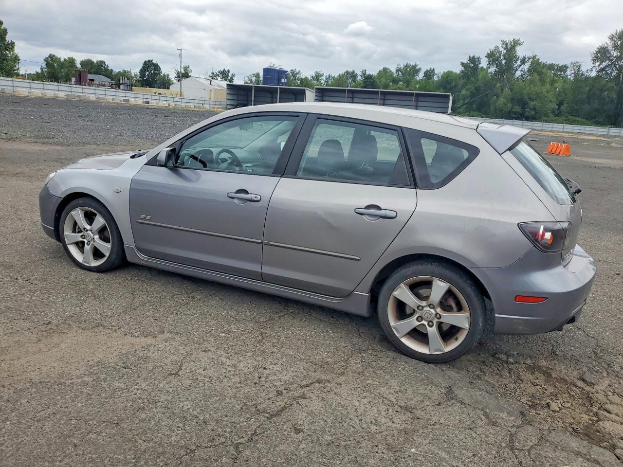 2006 Mazda 3 Hatchback - Фото 2