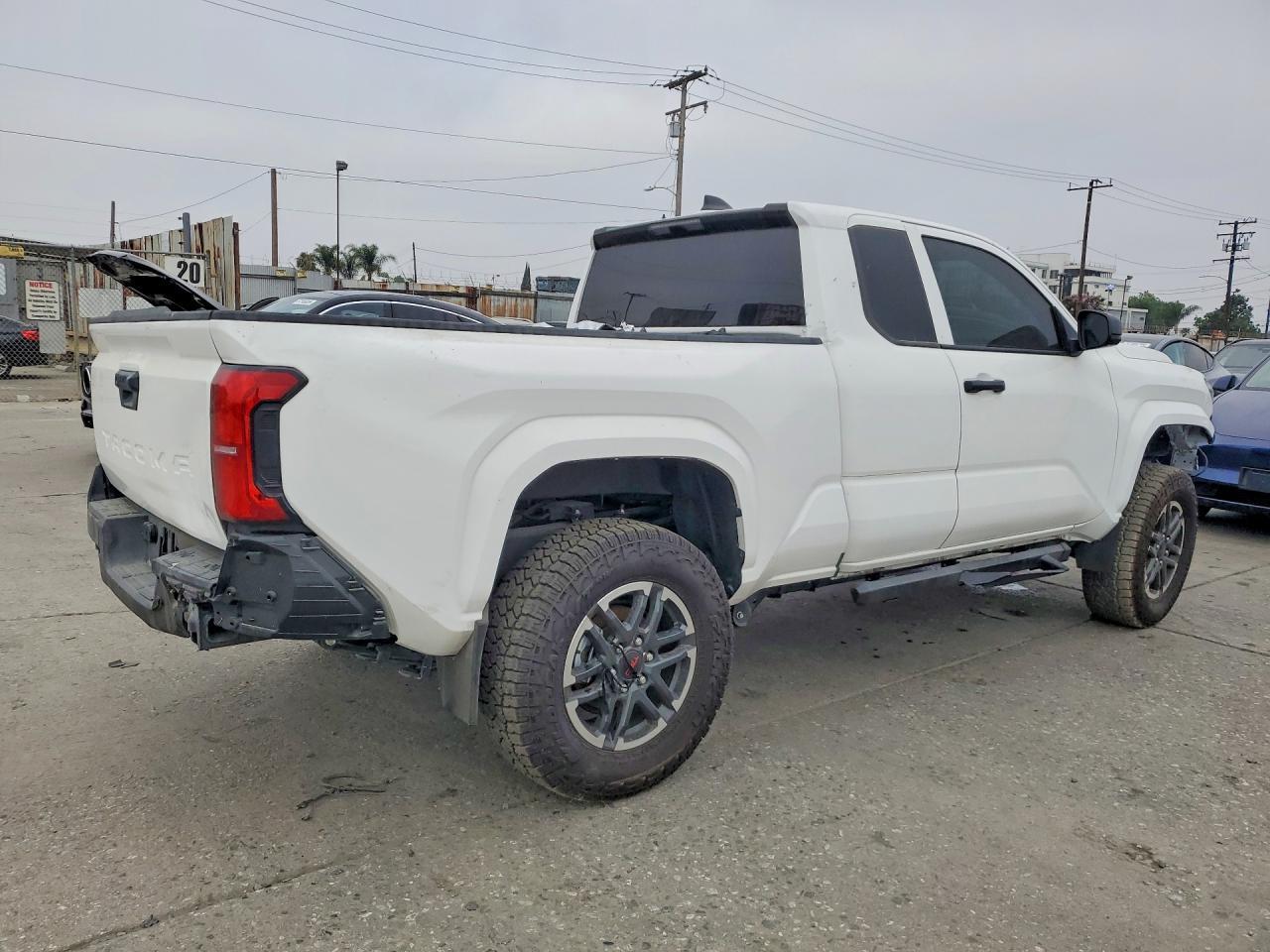 2024 Toyota Tacoma Sr - Фото 3