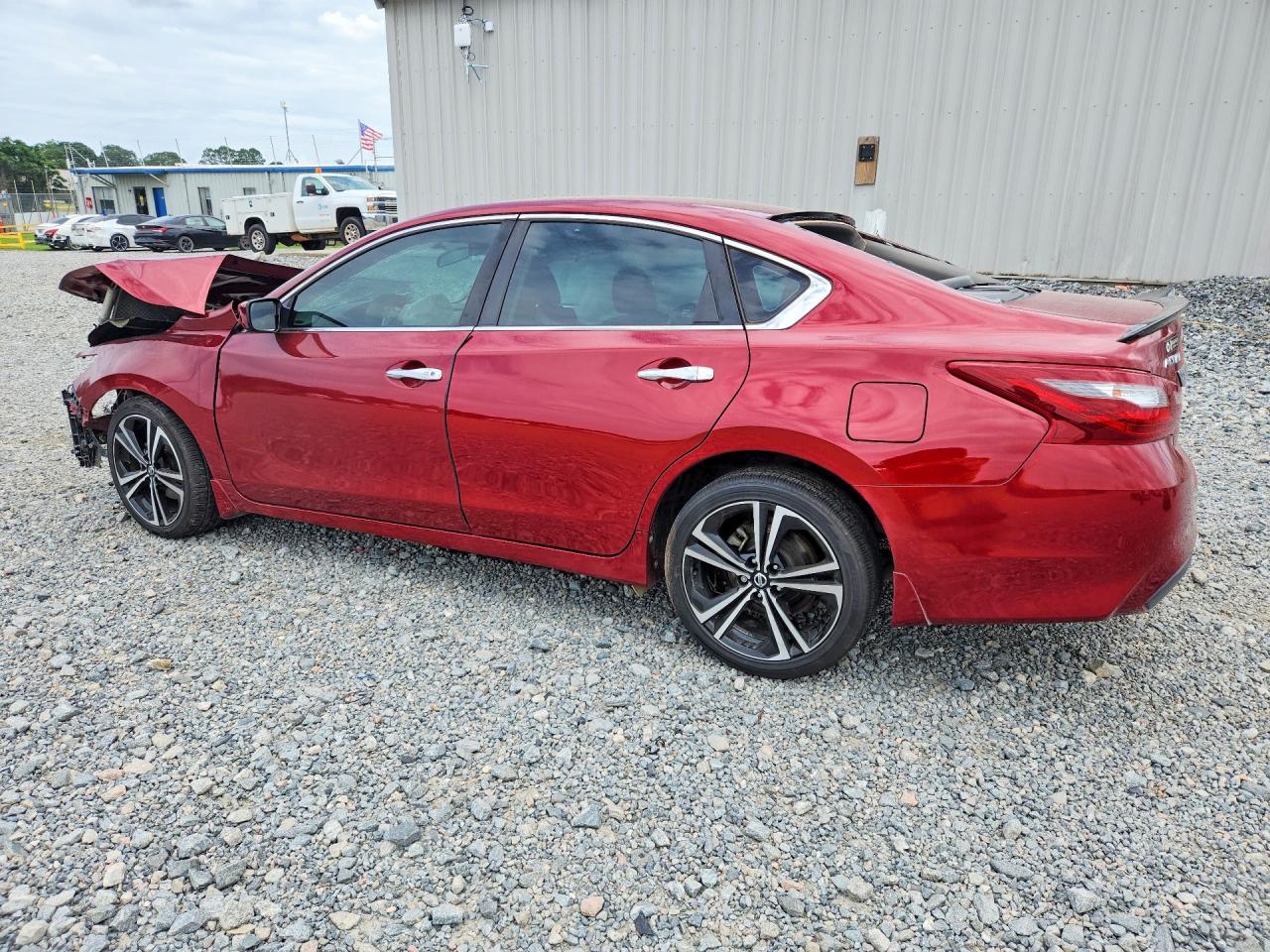 2018 Nissan Altima 2.5 S - Image 2