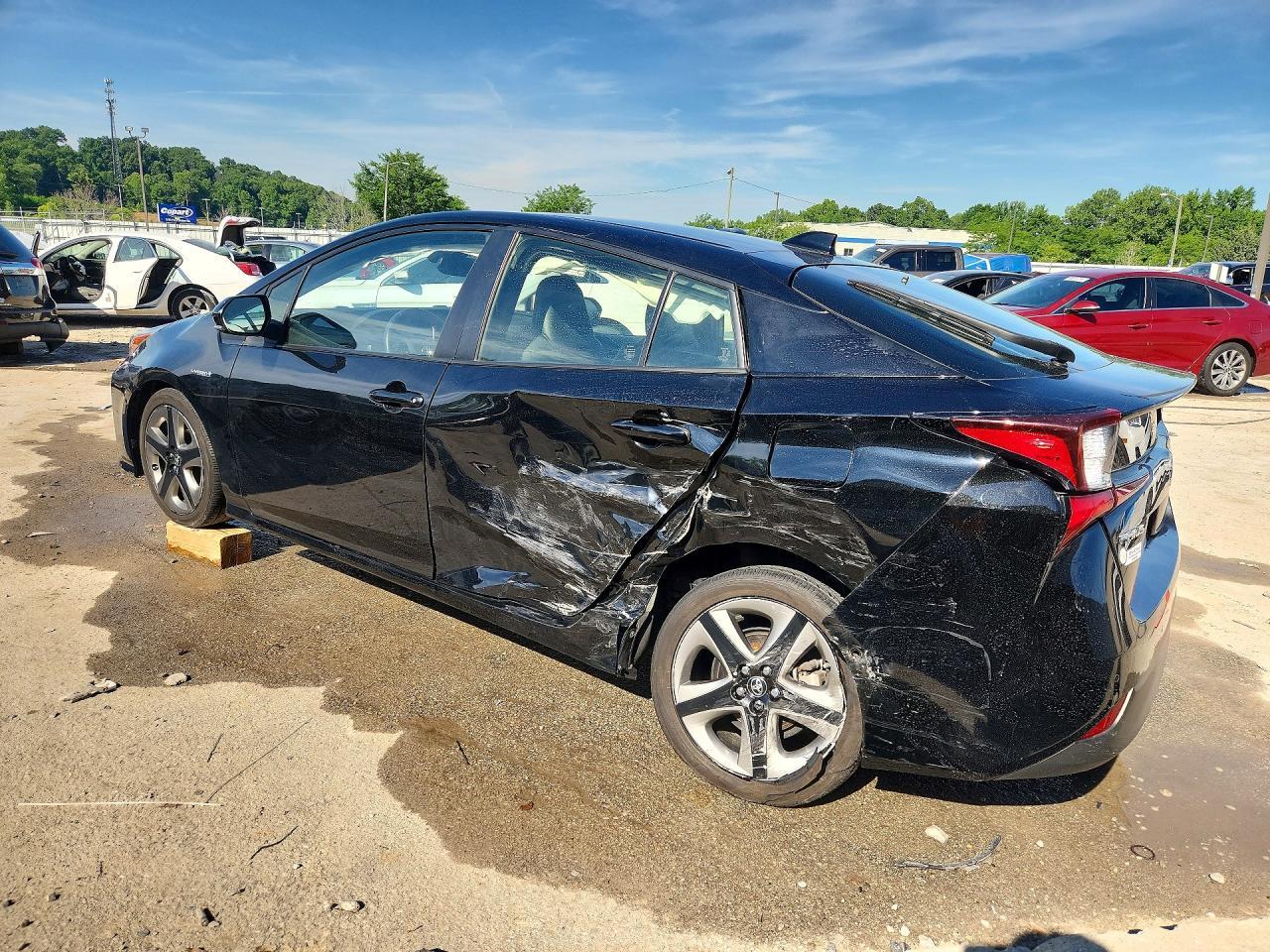 2021 Toyota Prius Xle - Фото 2