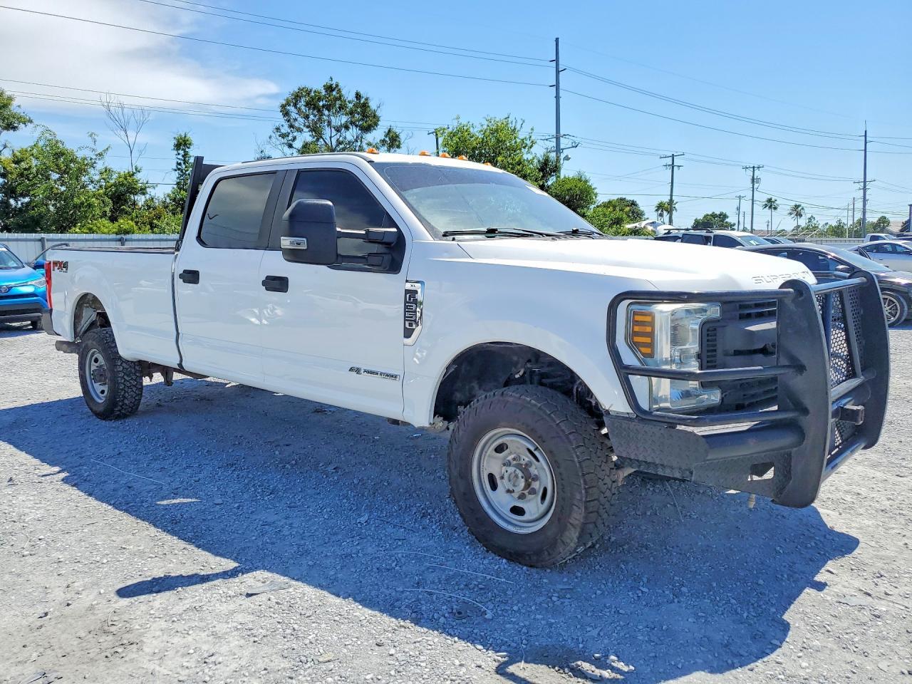 2018 Ford F350 Super Duty - Фото 4