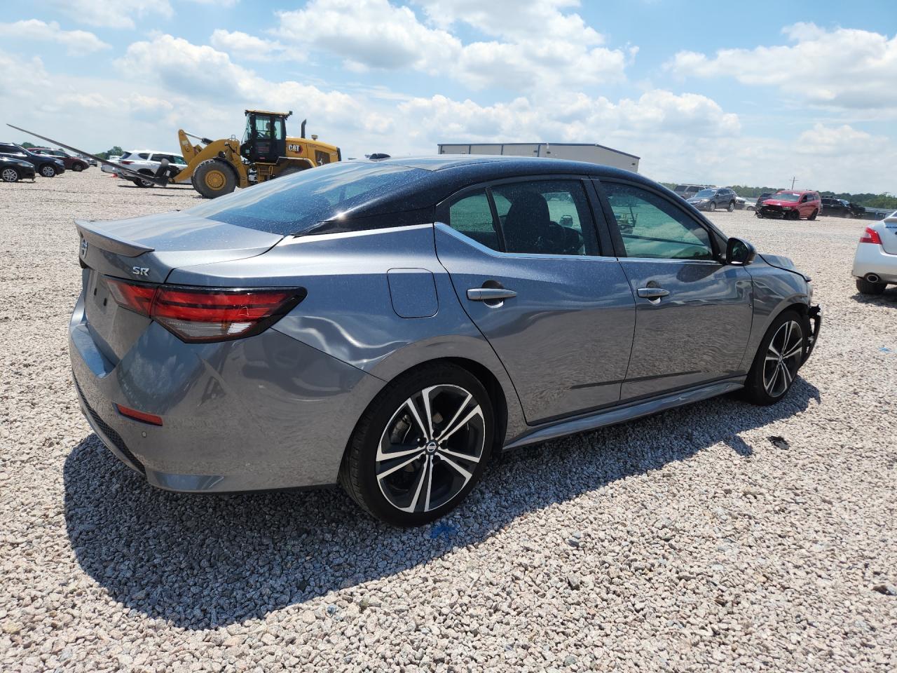 2021 Nissan Sentra Sr - Image 3