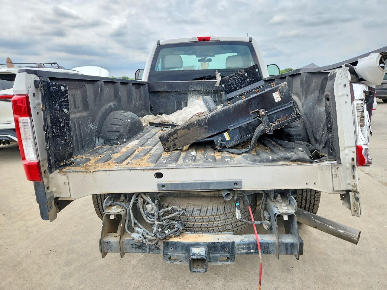2019 Ford F250 Super Duty - Фото 6