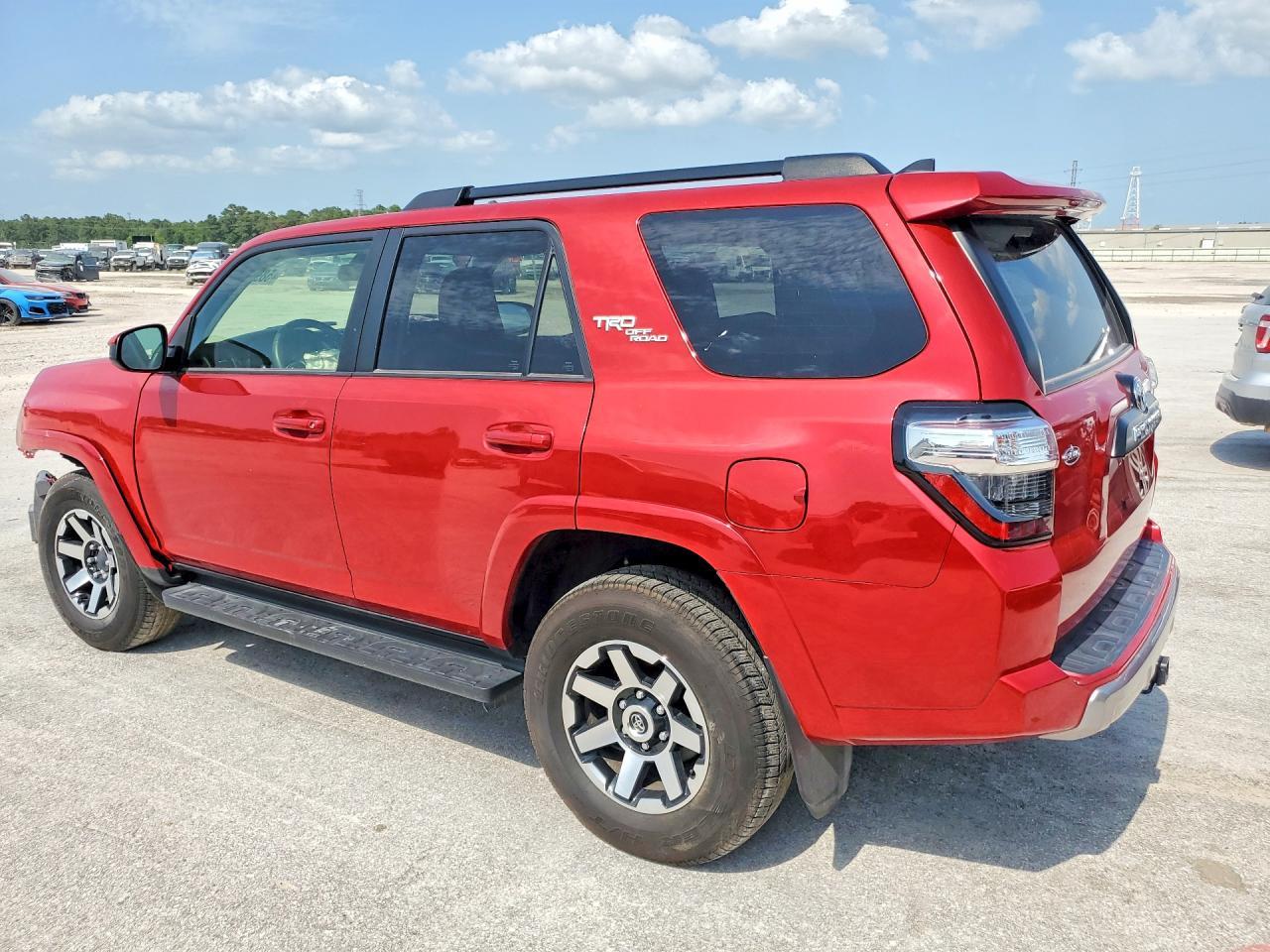 2024 Toyota 4Runner Trd Off-Road - Фото 2