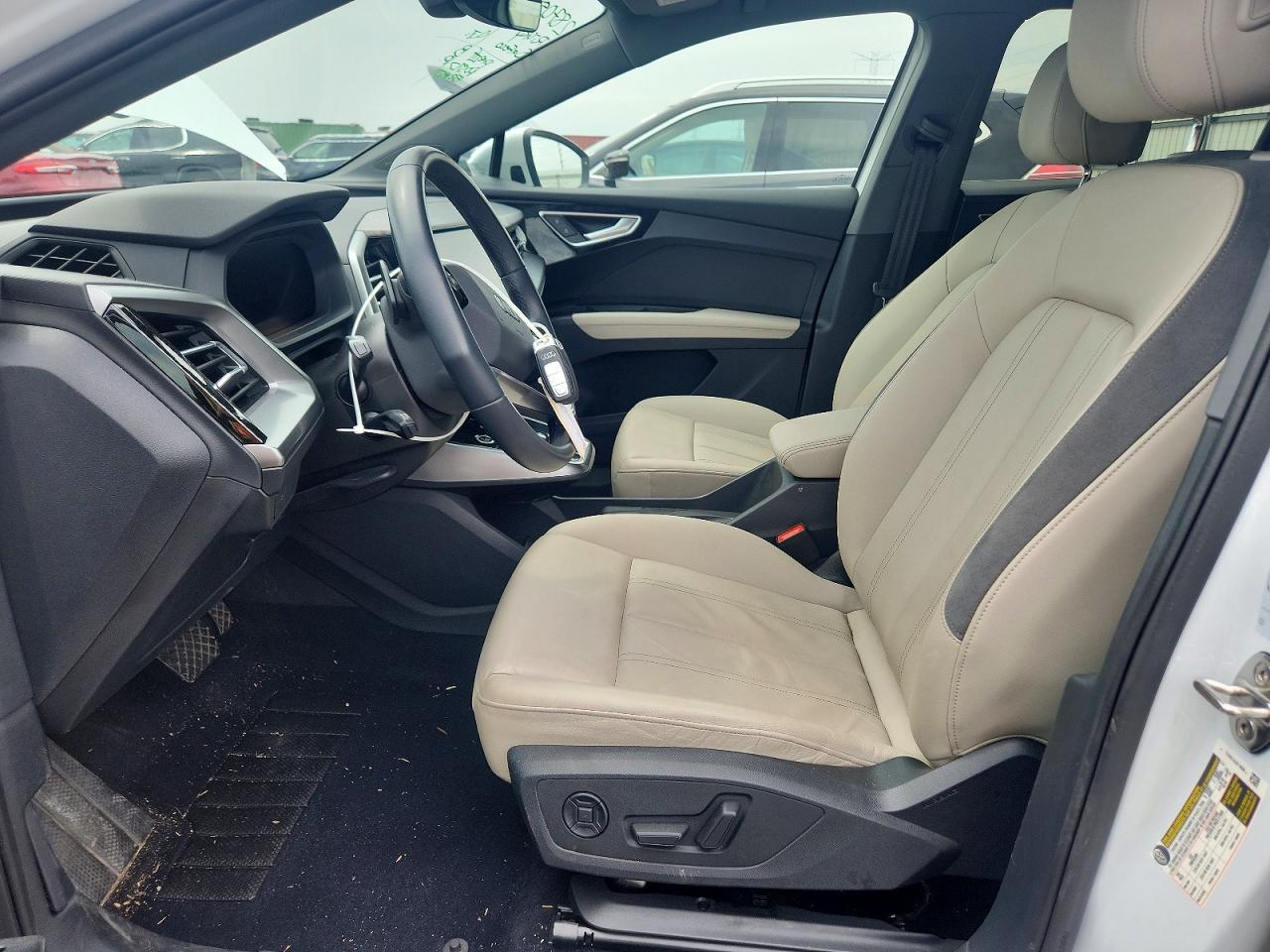 2022 Audi Q4 E-Tron Premium Plus - Фото 7