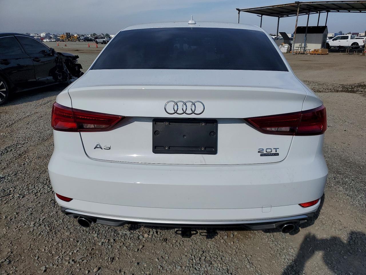 2017 Audi A3 Premium - Фото 6