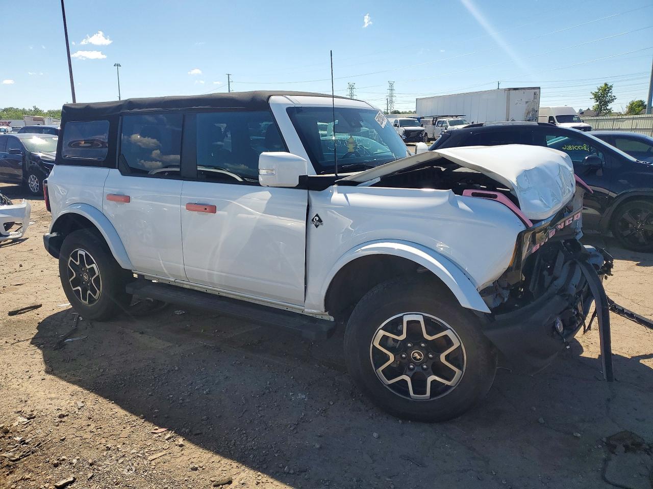 2022 Ford Bronco Base - Фото 4