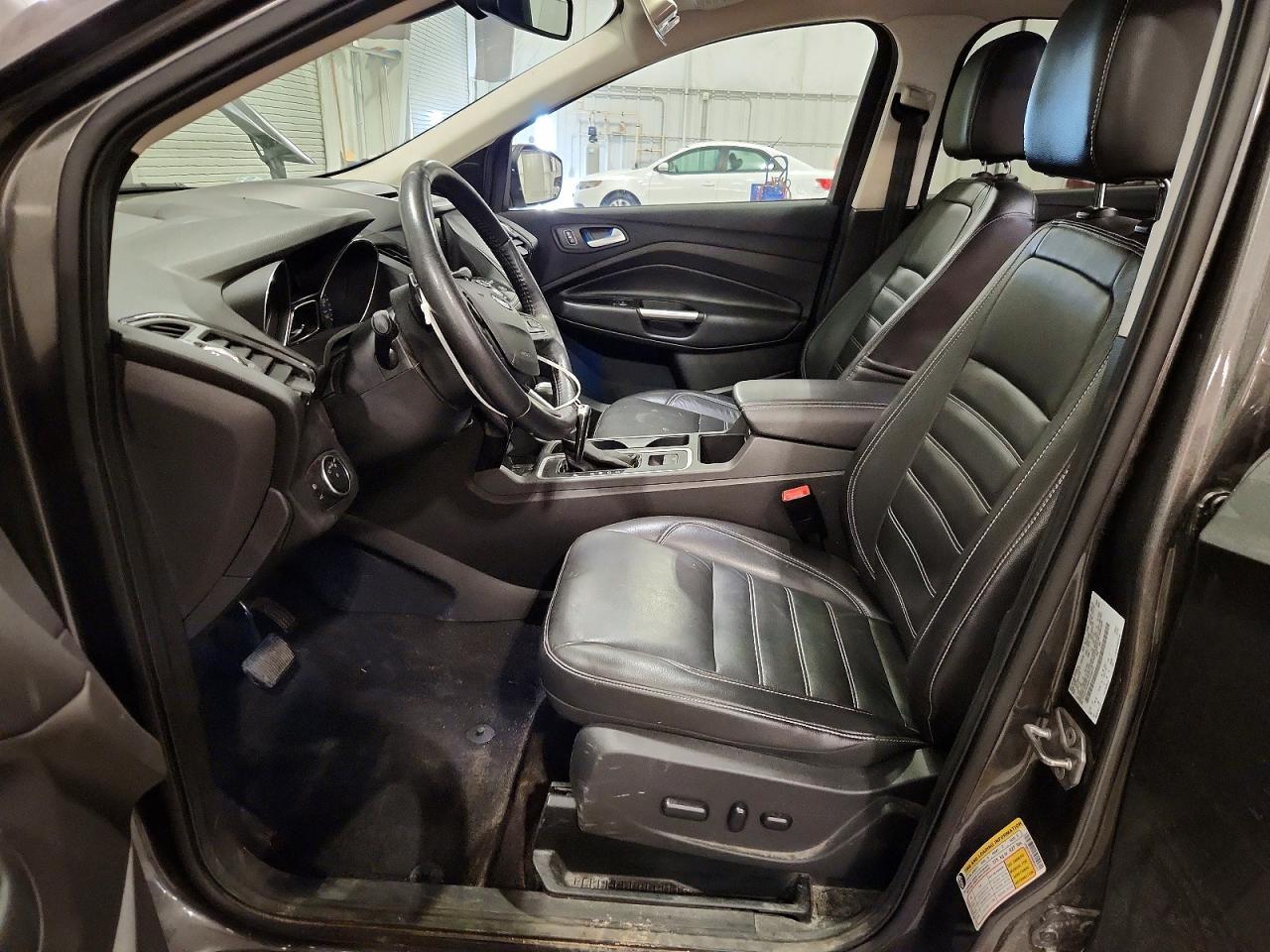 2017 Ford Escape - Фото 7