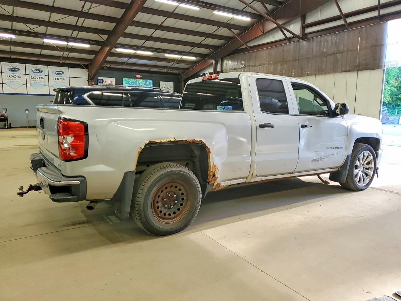 2014 Chevrolet Silverado K1500 Lt - Image 3