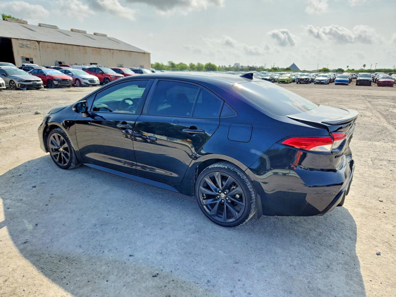 2023 Toyota Corolla Se - Image 2