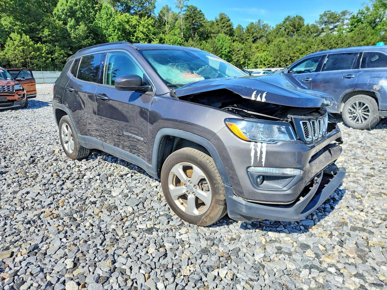 2018 Jeep Compass Latitude - Image 4