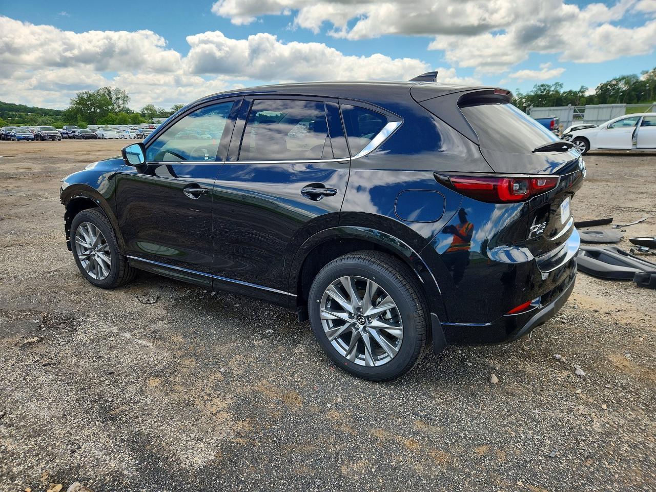 2025 Mazda Cx-5 Premium Plus - Image 2