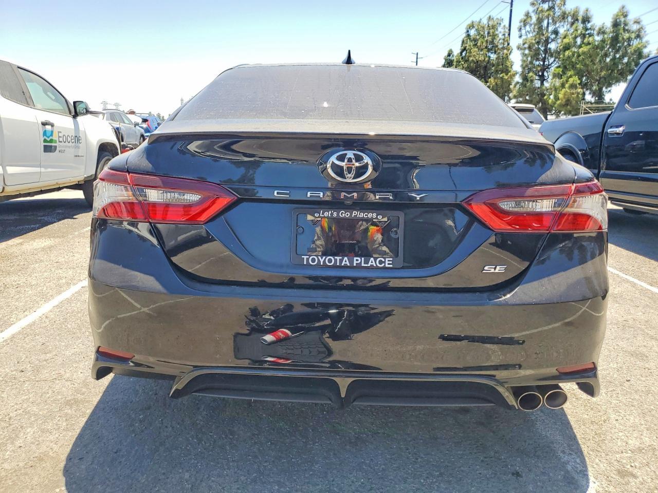 2023 Toyota Camry Se - Фото 6