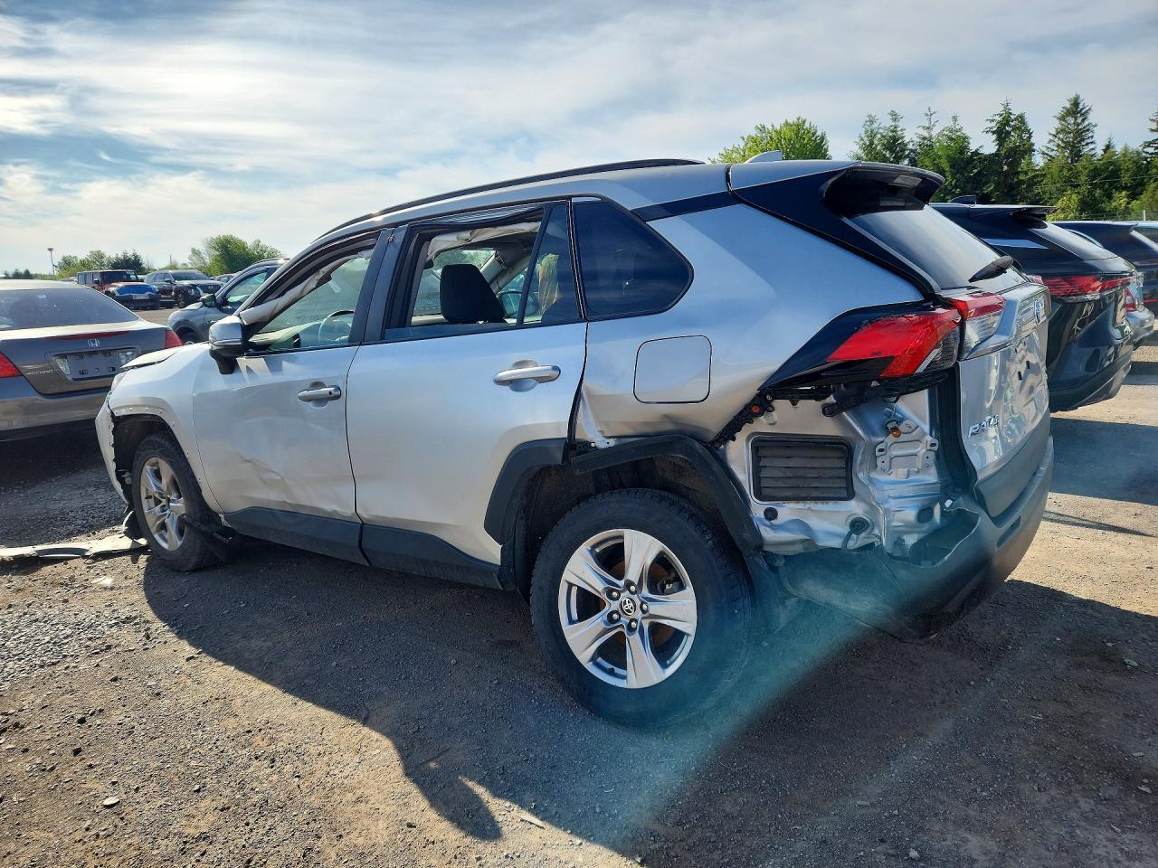 2023 Toyota Rav4 Hybrid Xle - Image 2