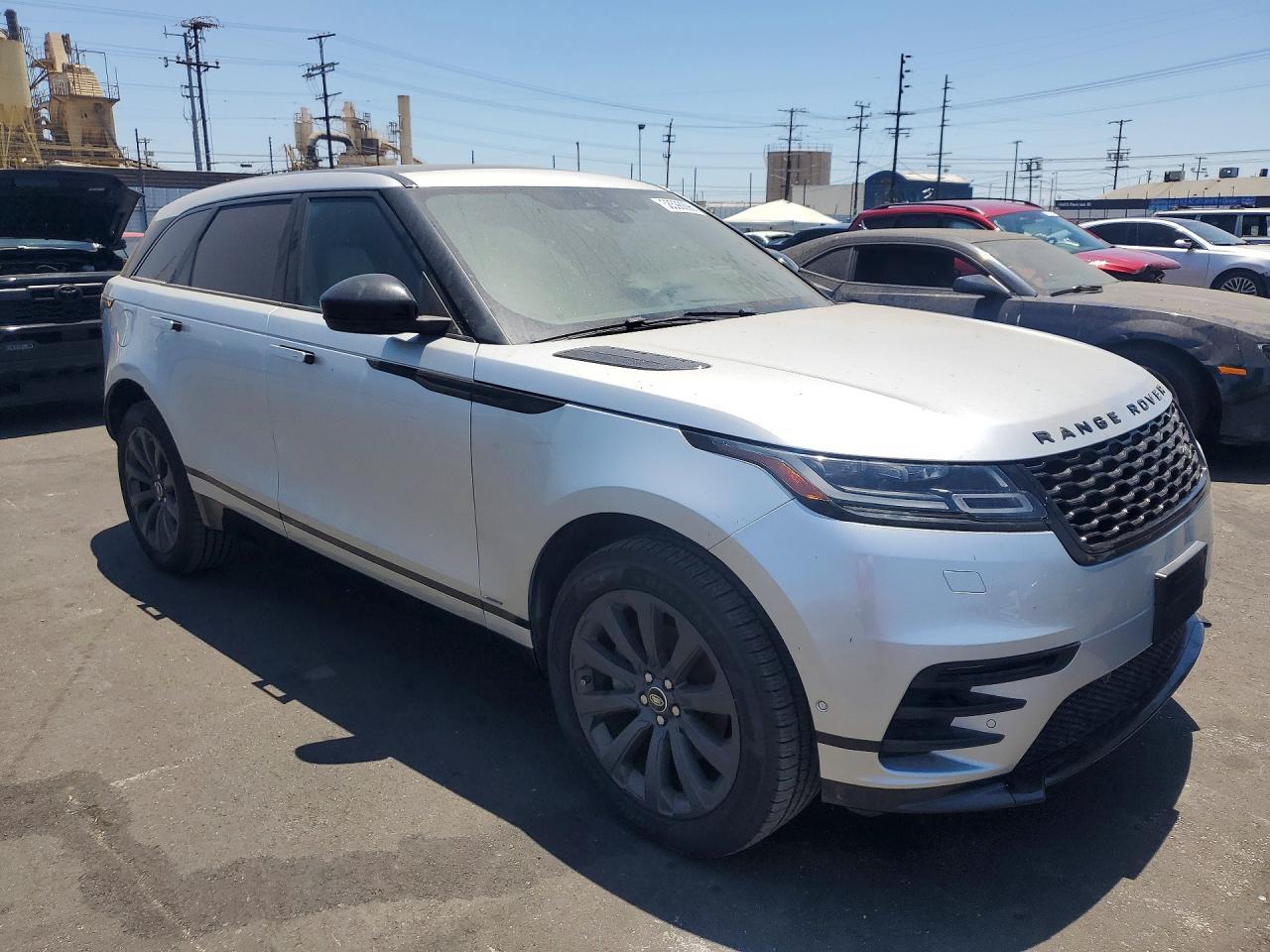 2019 Land Rover Range Rover Velar R-Dynamic Se - Image 4