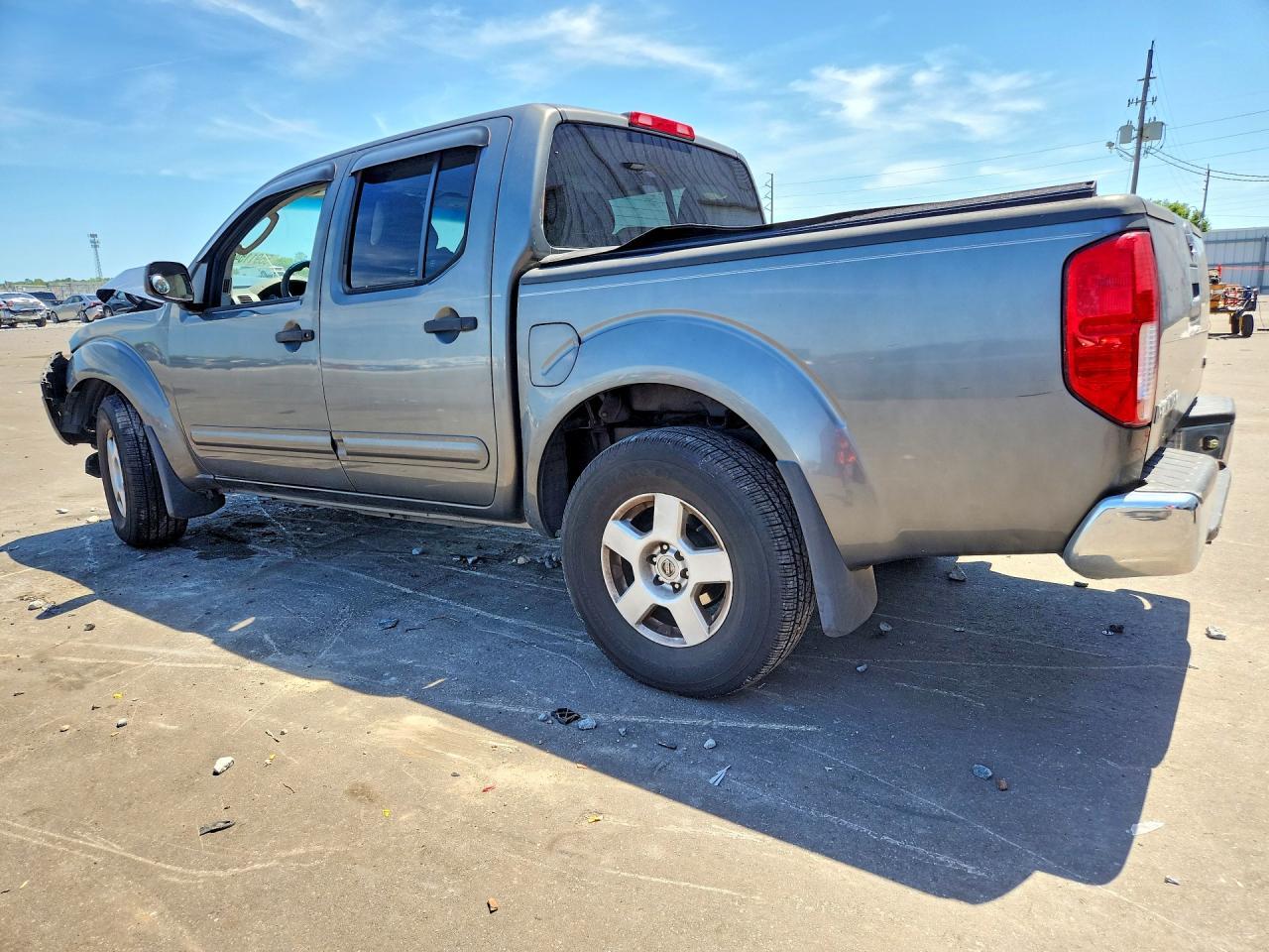 2007 Nissan Frontier Se - Фото 2