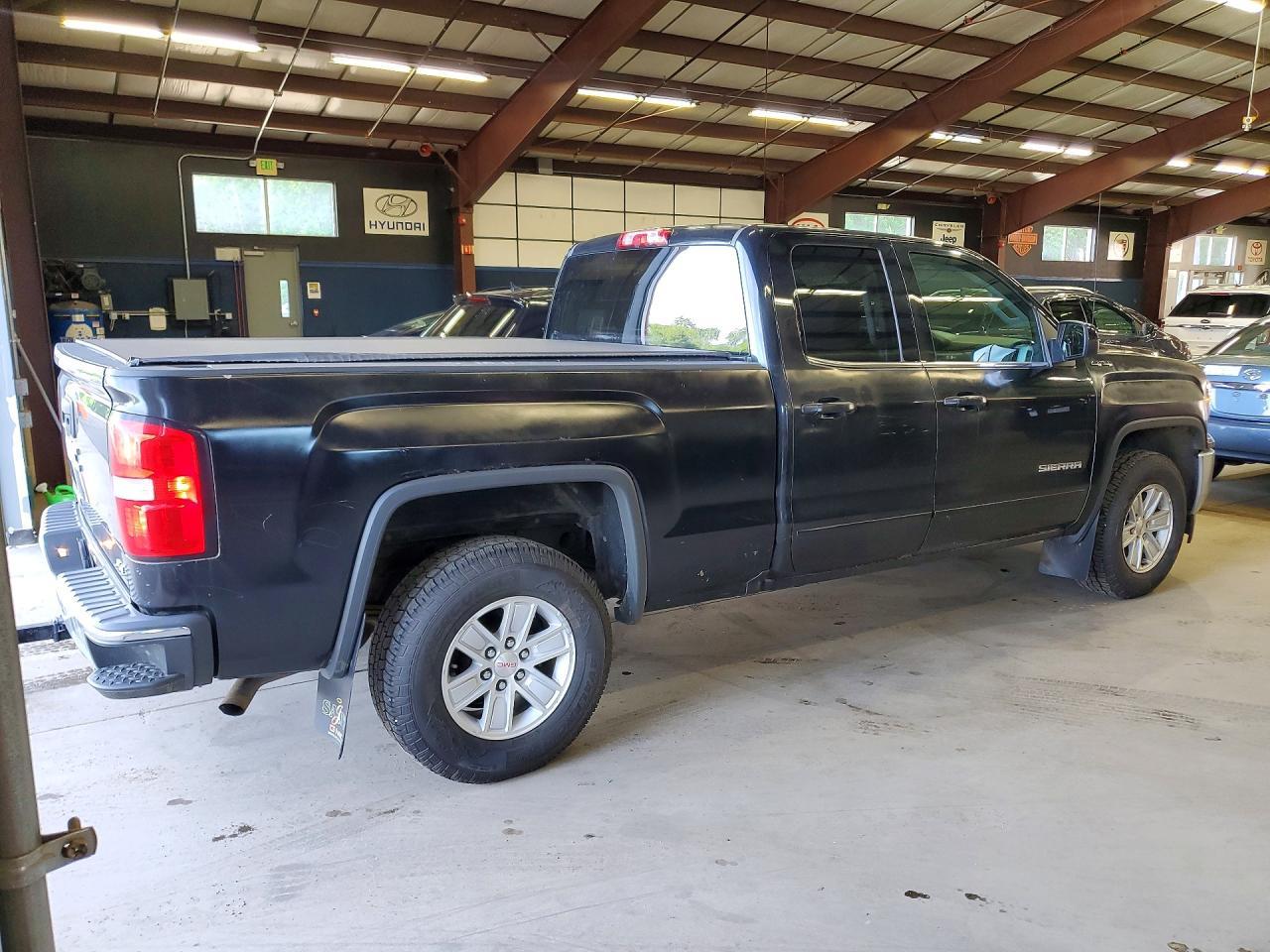 2017 GMC Sierra K1500 Sle - Фото 3