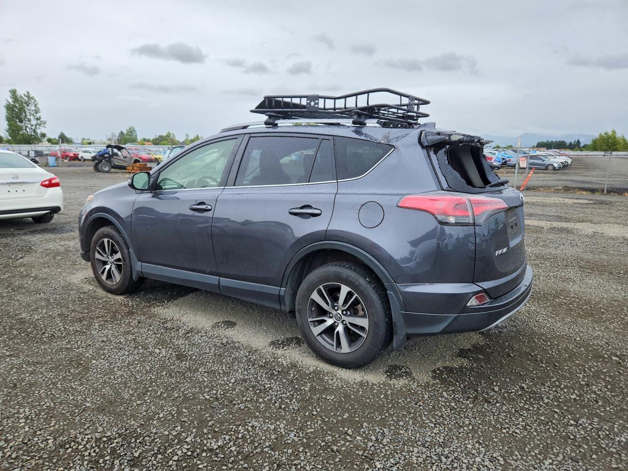 2018 Toyota Rav4 Xle - Фото 2