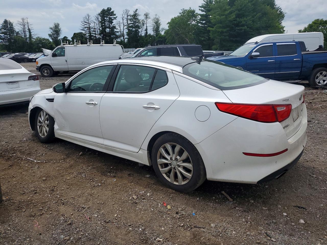 2015 Kia Optima Ex - Image 2