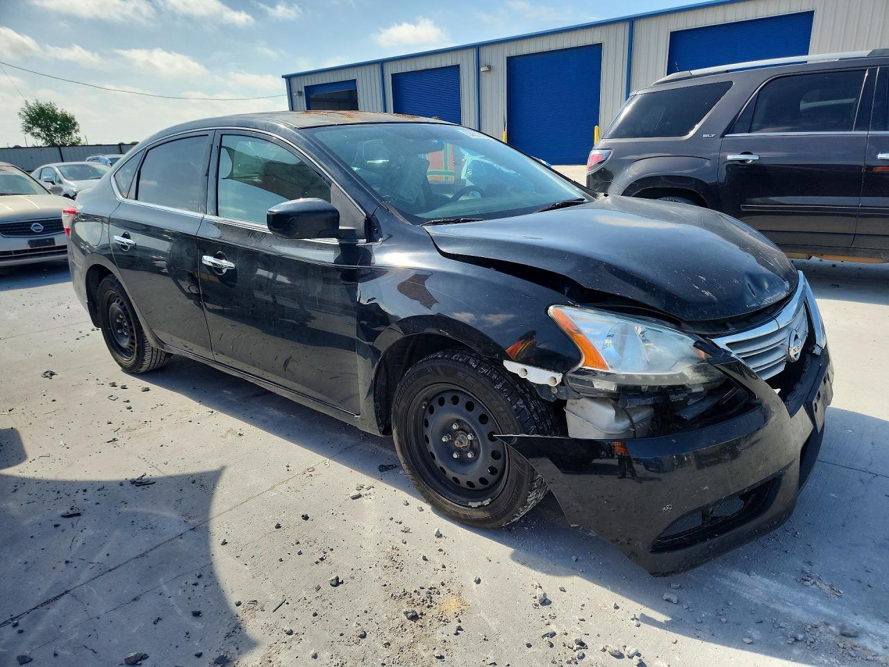 2015 Nissan Sentra S - Фото 4