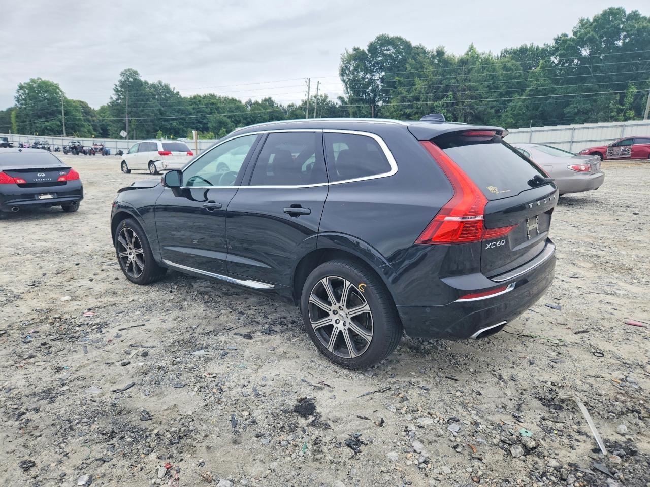 2021 Volvo Xc60 T5 Inscription - Фото 2