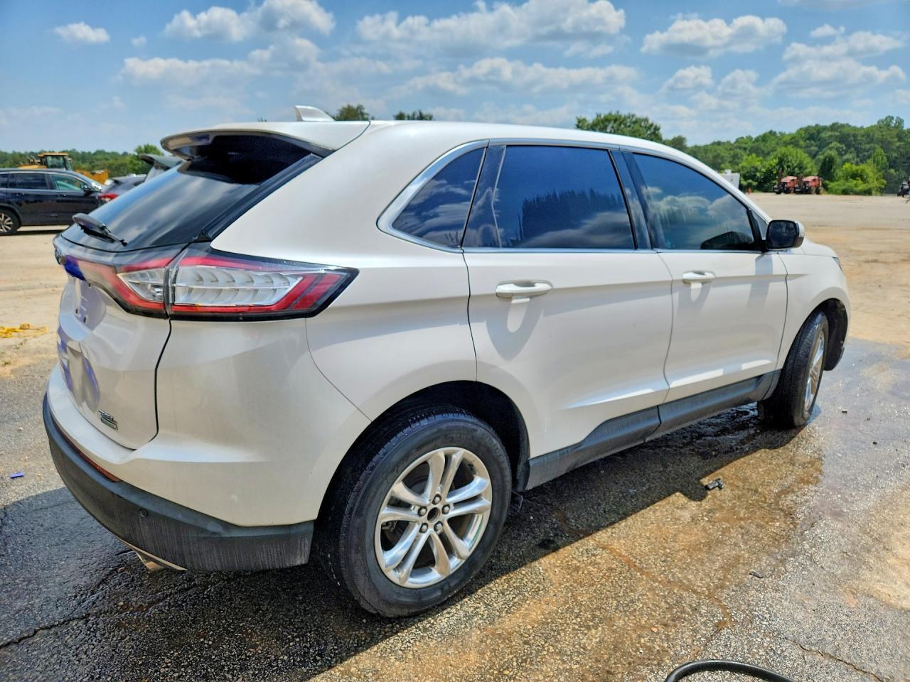 2017 Ford Edge Titanium - Фото 3