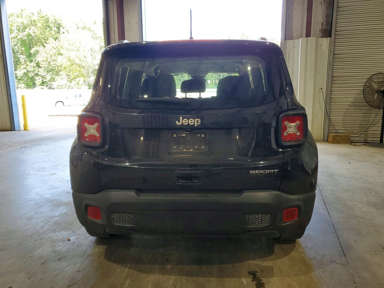 2020 Jeep Renegade Sport - Фото 6